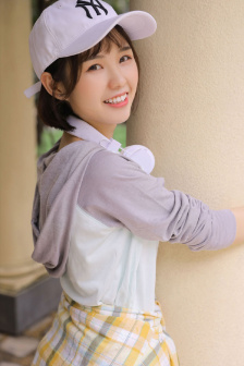 丝足美女